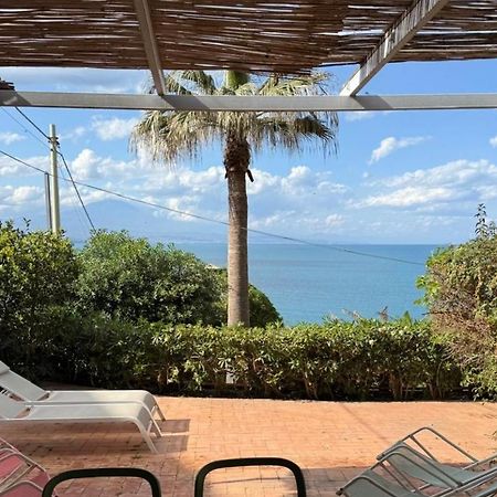 Tambu a mare Villa Augusta Bagian luar foto